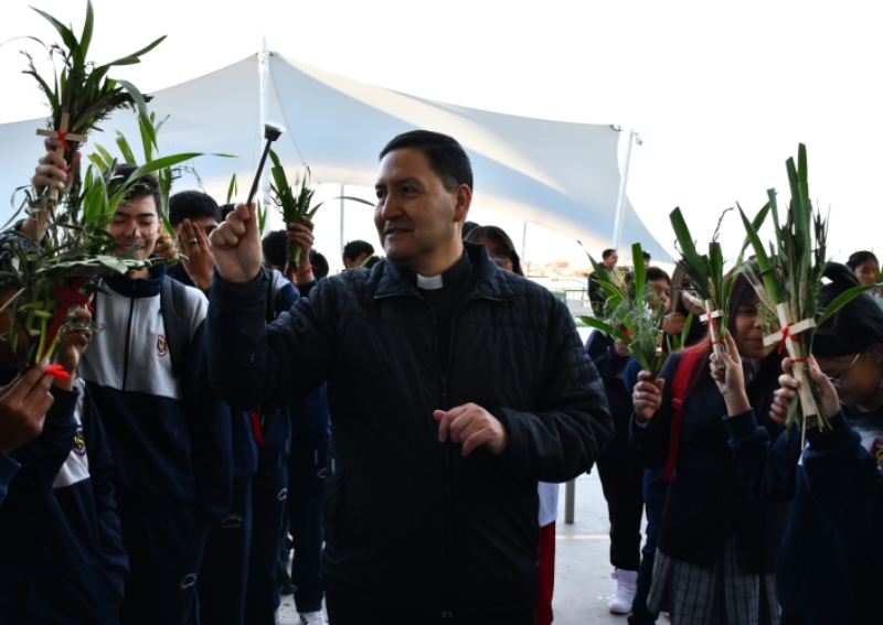 Salesianos Calama celebró el Jueves de Ramos y el Hagadá de Pésaj con profundo sentido de fe y comunidad
