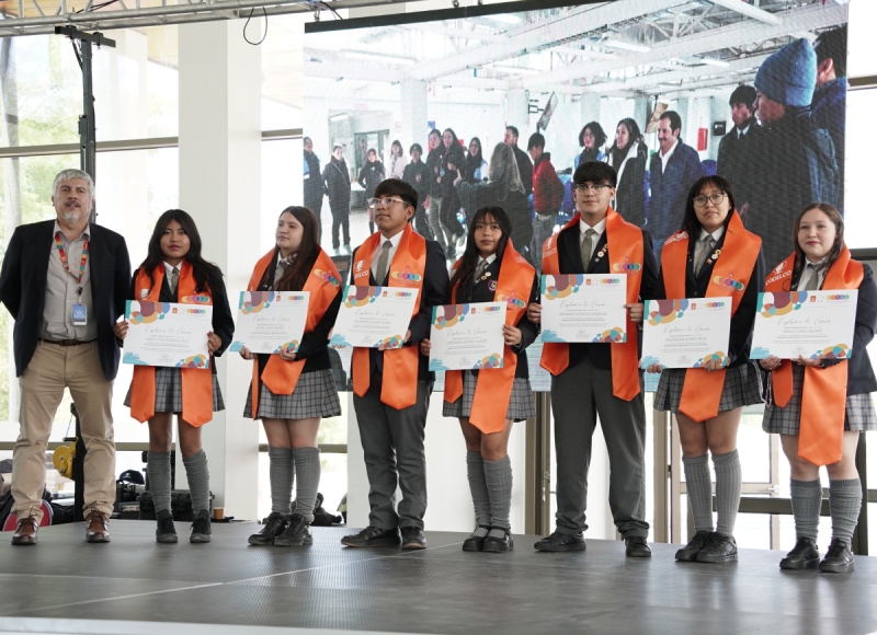 16 estudiantes de Salesianos Calama fueron reconocidos en clausura de la Escuela de Jóvenes Líderes